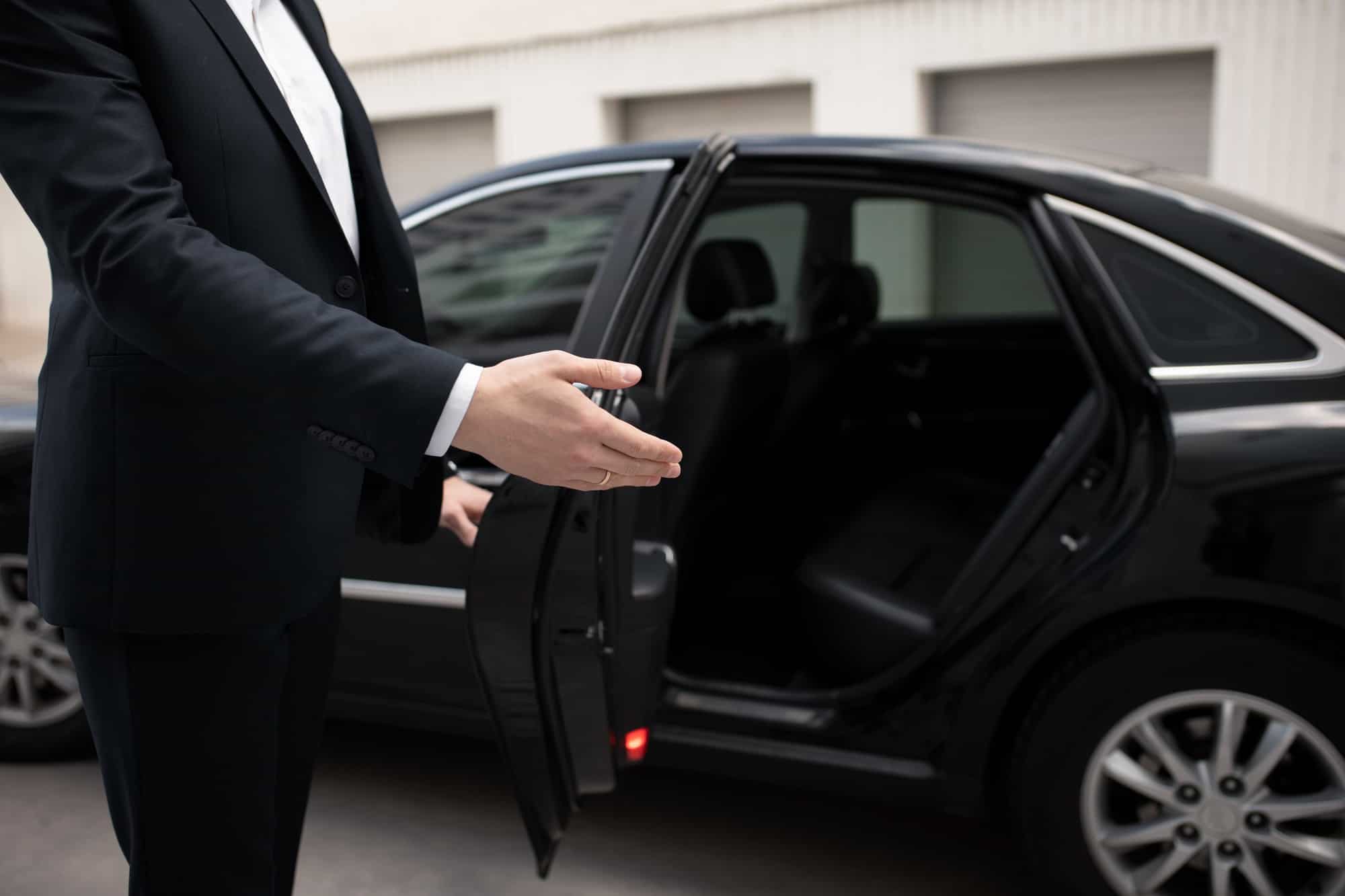 Professional taxi driver in Auckland